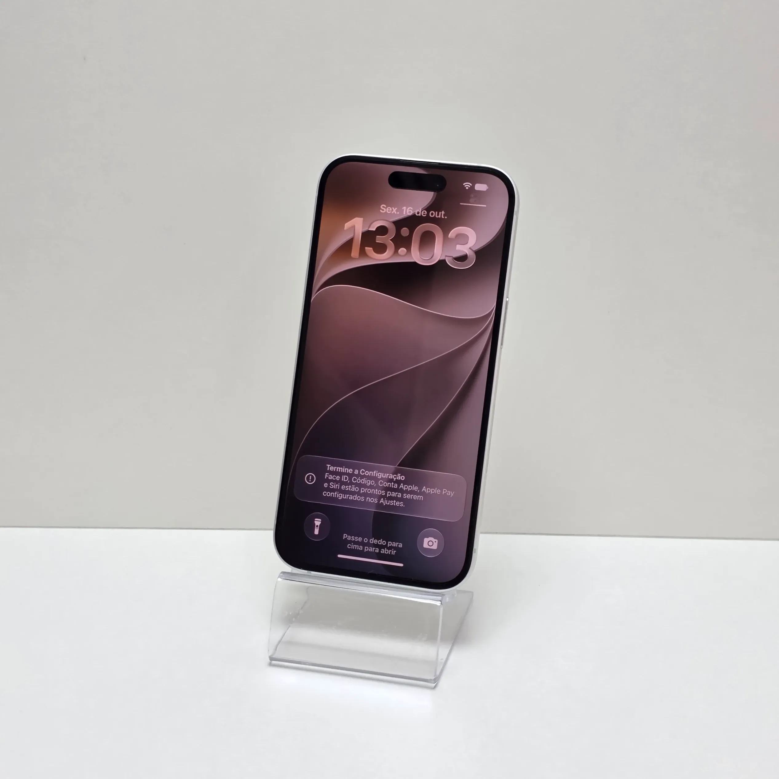 Celular Apple Iphone 15 128GB Verde Usado - Bateria 86% - 2